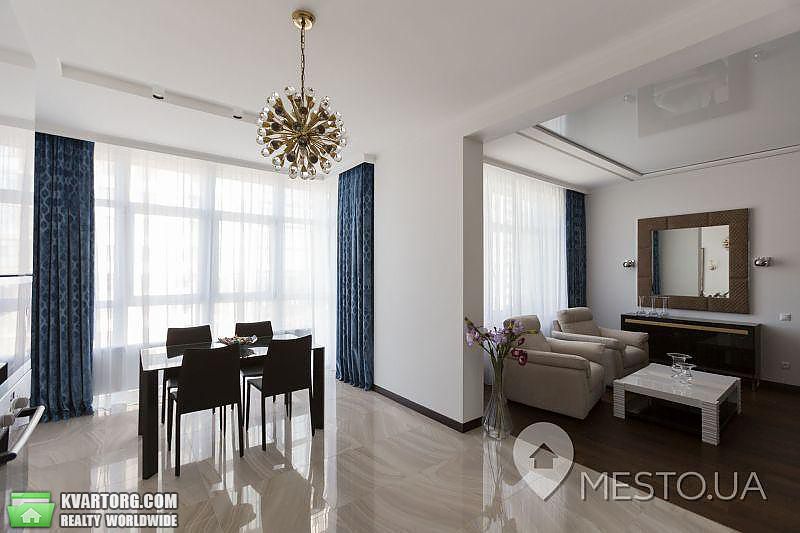 Sell 3-room apartment. Киев,  Драгомирова — photo 9