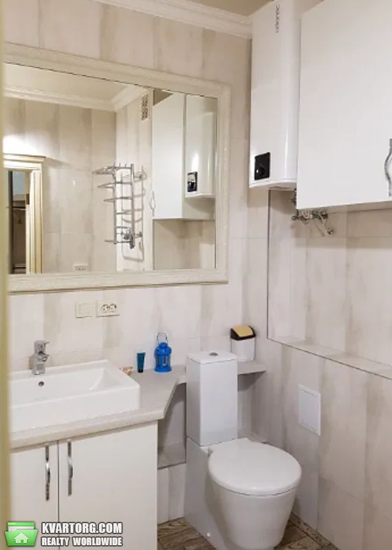 Sell 1-room apartment. Киев,  Драгоманова — photo 2