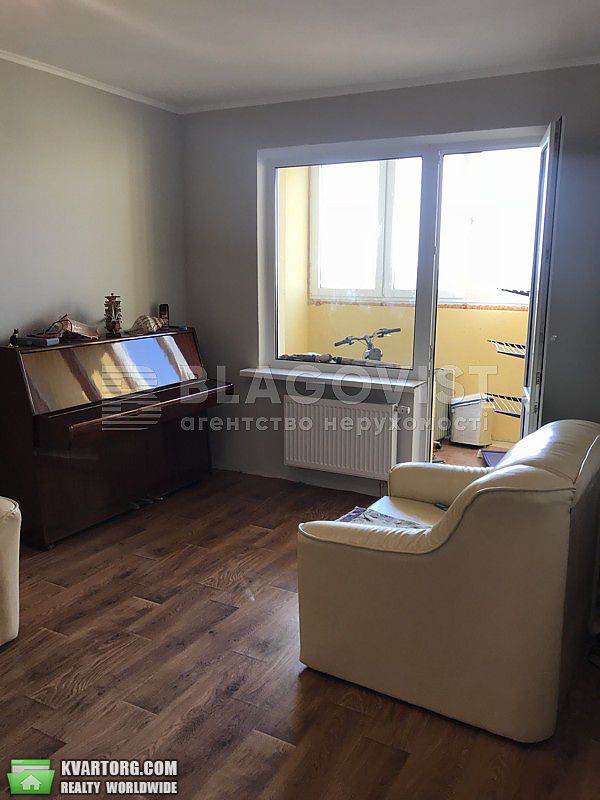 Sell 3-room apartment. Киев,  Здолбуновская — photo 4