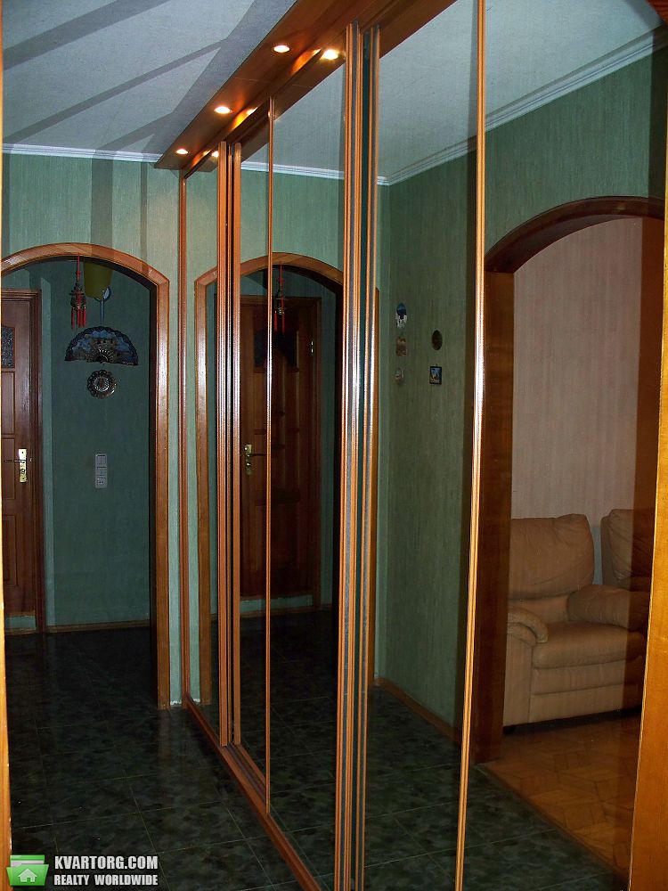 Rent out 3-room apartment. Киев,  Драгоманова — photo 5