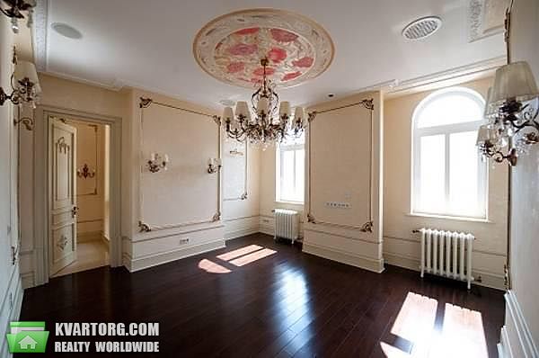 Sell 5-room apartment. Киев,  Софиевская — photo 1