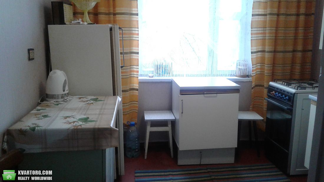 Rent out 2-room apartment. Киев, Сабурова — photo 4