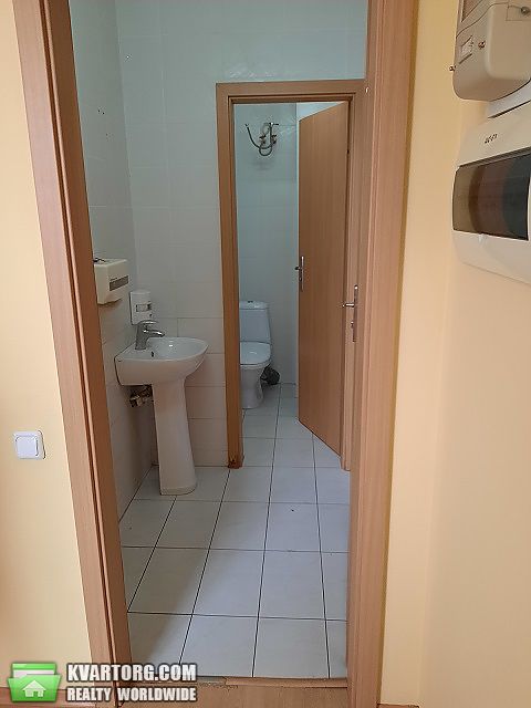 Rent out office. Киев, Березняковская — photo 1