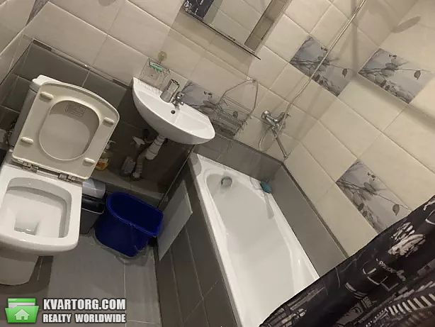Rent out 2-room apartment. Киев,  Васильковская — photo 4