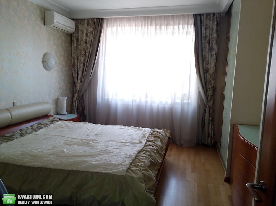 Rent out 3-room apartment. Киев,  Героев Сталинграда пр — photo 9