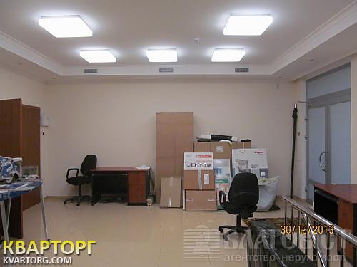 Rent out office. Киев, Демеевская — photo 1
