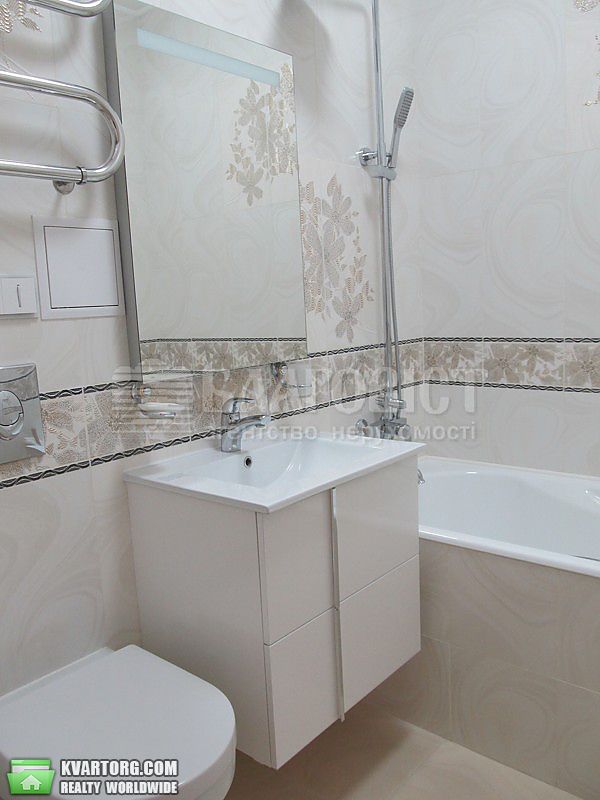 Sell 3-room apartment. Киев,  Гайдай — photo 9