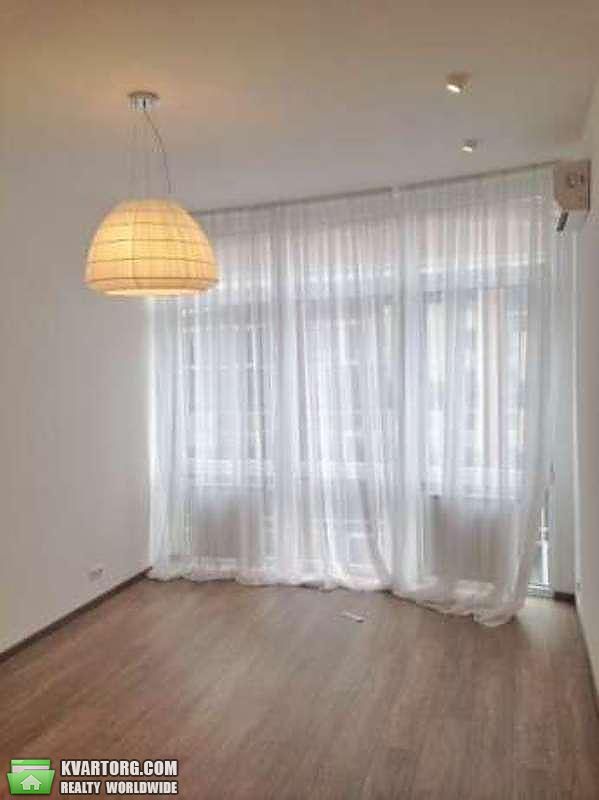 Rent out 3-room apartment. Киев,  Дмитриевская — photo 4