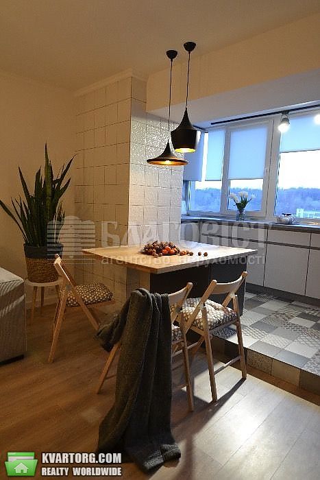 Rent out 2-room apartment. Киев,  Боженко — photo 2