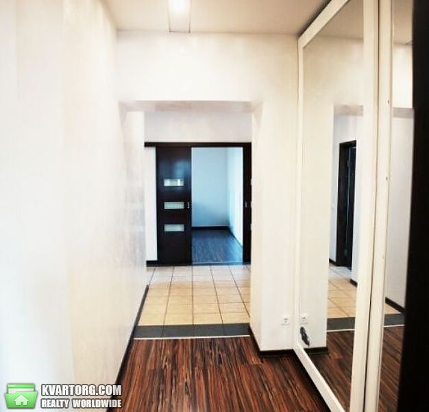 Sell 3-room apartment. Киев,  Верховинца — photo 5