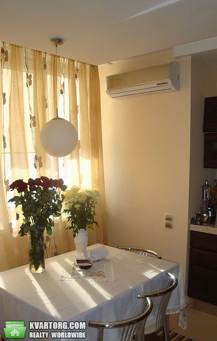 Sell 3-room apartment. Киев, Срибнокильская — photo 2