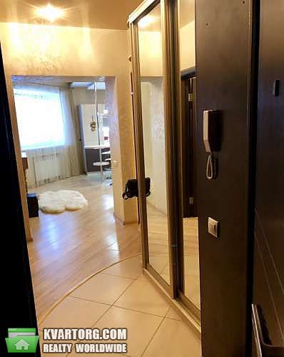 Rent out 2-room apartment. Киев,  Леси Украинки бул — photo 6
