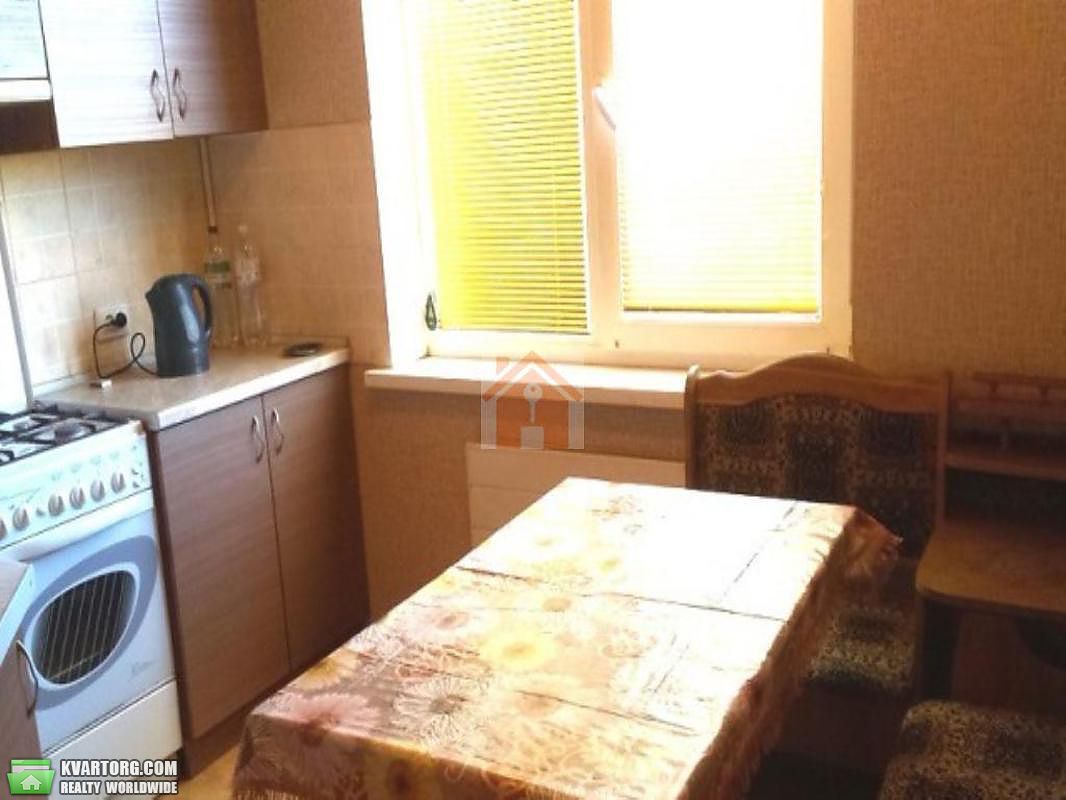 Rent out 2-room apartment. Харьков, тракторостроителей.пр — photo 1