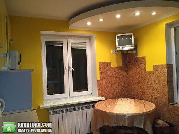 Rent out 3-room apartment. Киев, ул. Декабристов — photo 8