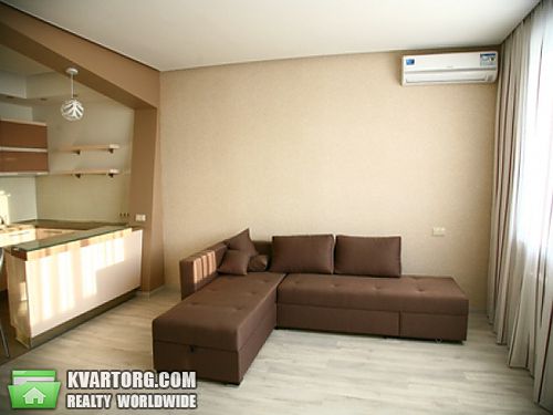 Rent out 2-room apartment. Киев, Оболонская наб — photo 3