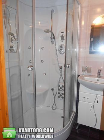 Rent out 1-room apartment. Киев,  Киото — photo 6