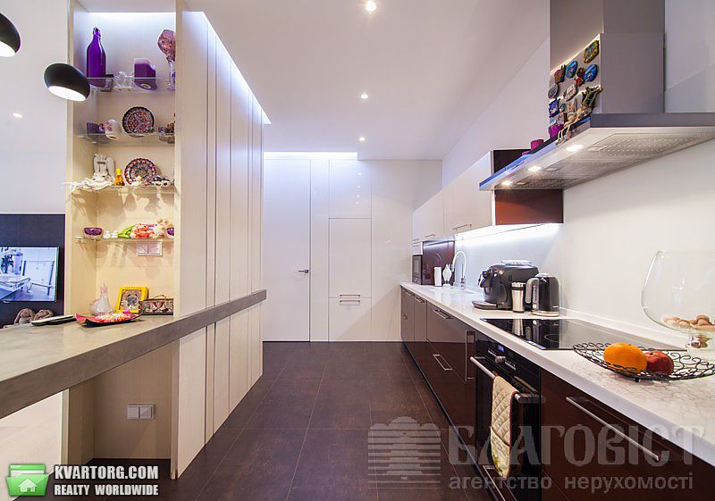 Sell 2-room apartment. Киев,  Щорса — photo 4