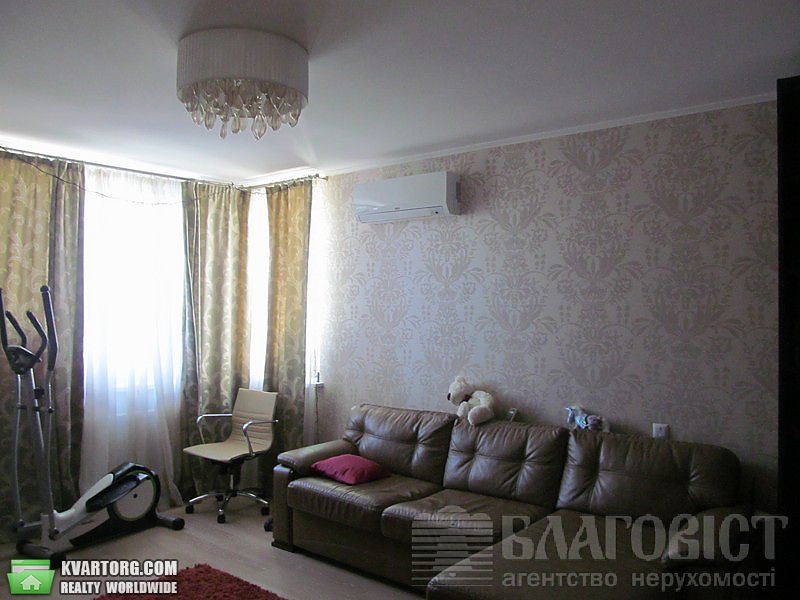 Sell 2-room apartment. Киев,  Вышгородская — photo 2