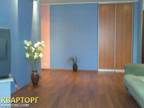 Rent out 2-room apartment. Киев, Красноармейская — photo 3