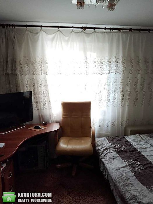 Sell 4-room apartment. Киев,  Автозаводская — photo 4