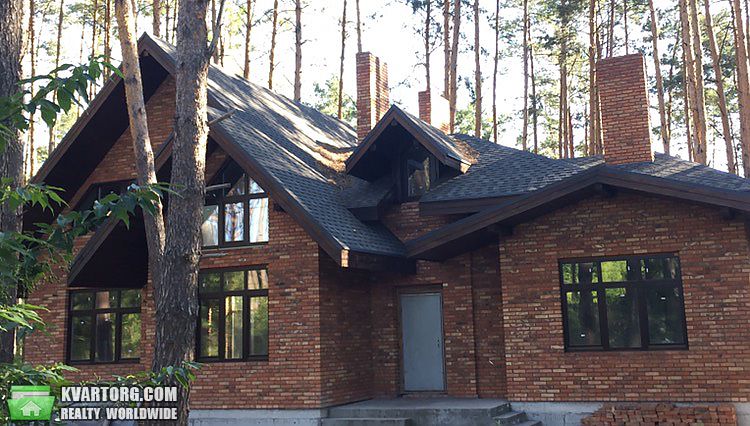 Sell house. Киев,  Лесная — photo 1