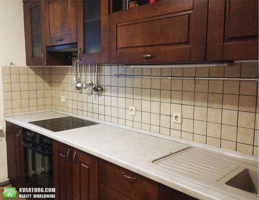 Rent out 4-room apartment. Киев,  Отрадный пр — photo 1