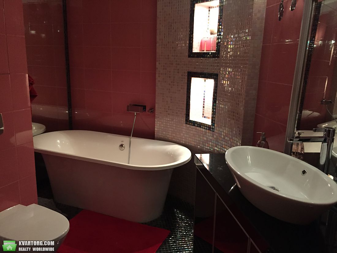Rent out 3-room apartment. Киев,  Мильчакова — photo 4
