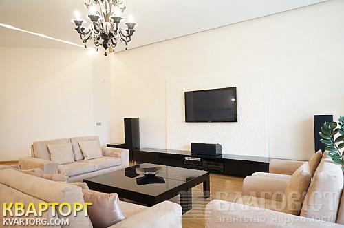 Sell house. Киев,  Рижская — photo 1