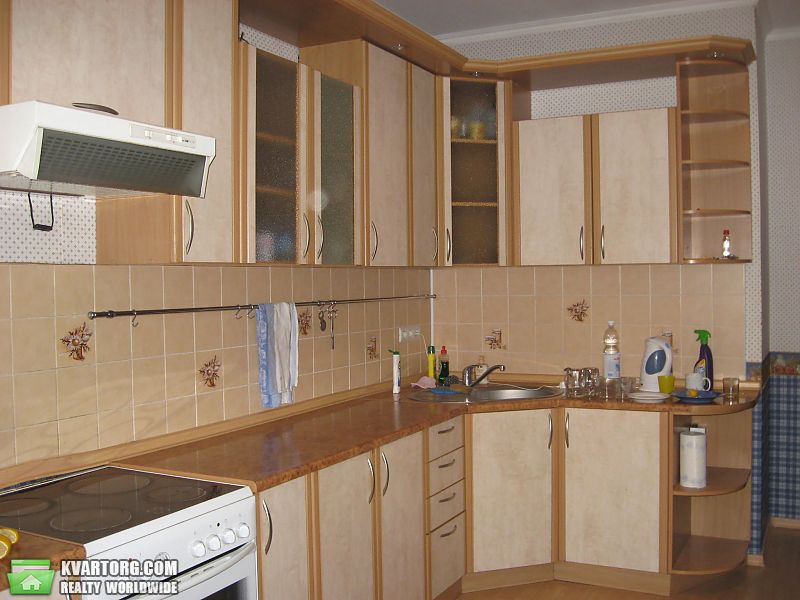 Sell 3-room apartment. Киев,  Гайдара — photo 1