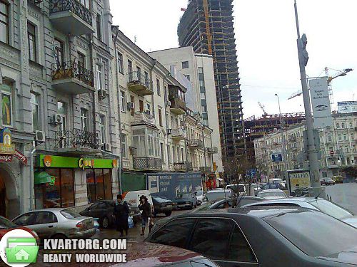 Sell house. Киев,  Бассейная — photo 6
