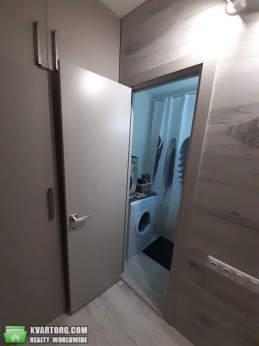 Sell 3-room apartment. Киев,  Панча — photo 4