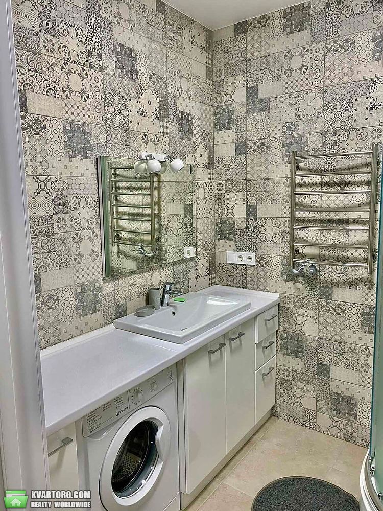 Rent out 2-room apartment. Киев,  Просвещения — photo 10