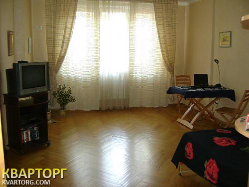 Rent out 1-room apartment. Киев,  Окипной — photo 2