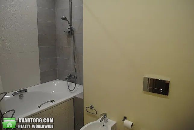 Rent out 3-room apartment. Киев, Анри Барбюса — photo 8