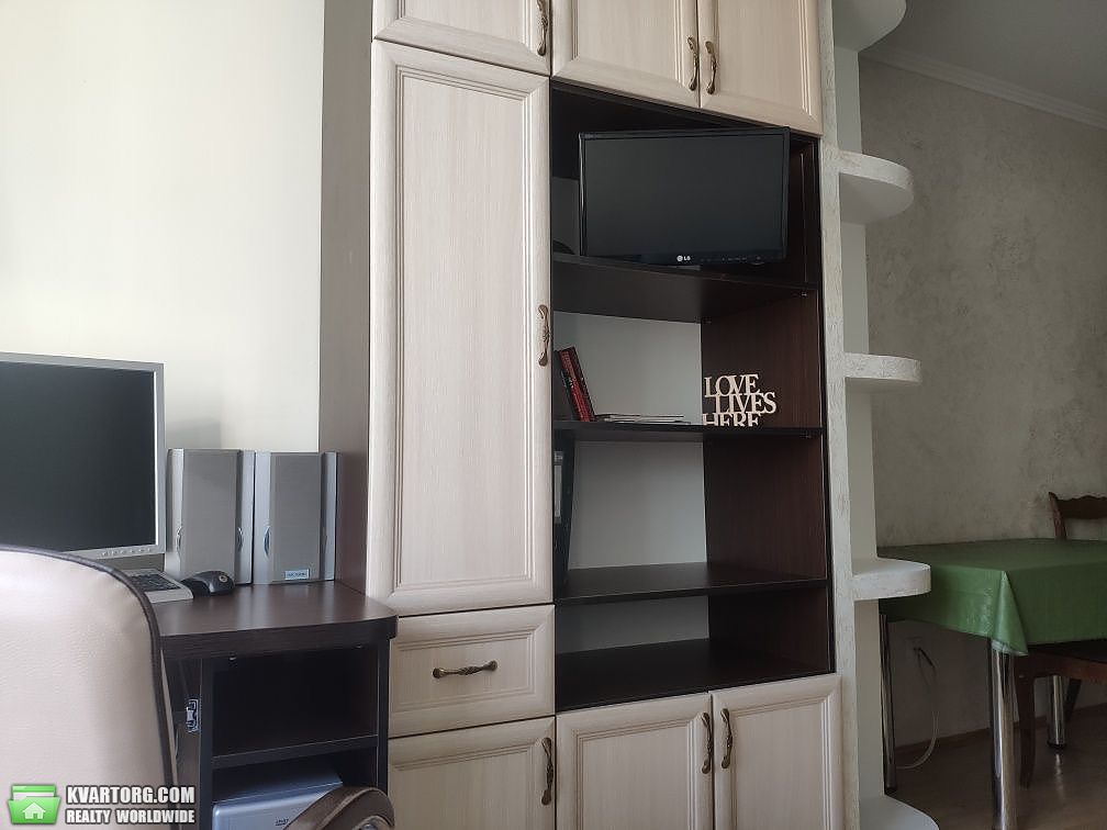 Rent out 1-room apartment. Киев,  Сагайдачного — photo 4