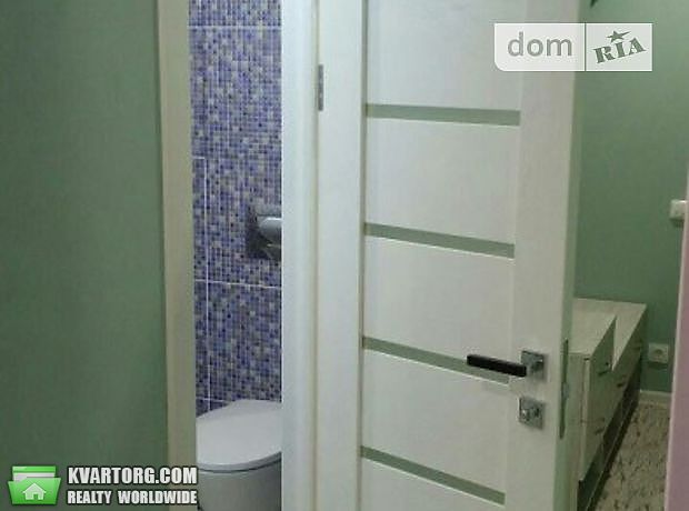 Rent out 3-room apartment. Киев, Метробудовская — photo 9