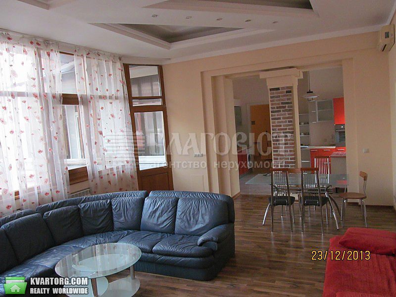 Rent out 4-room apartment. Киев,  Городецкого — photo 1