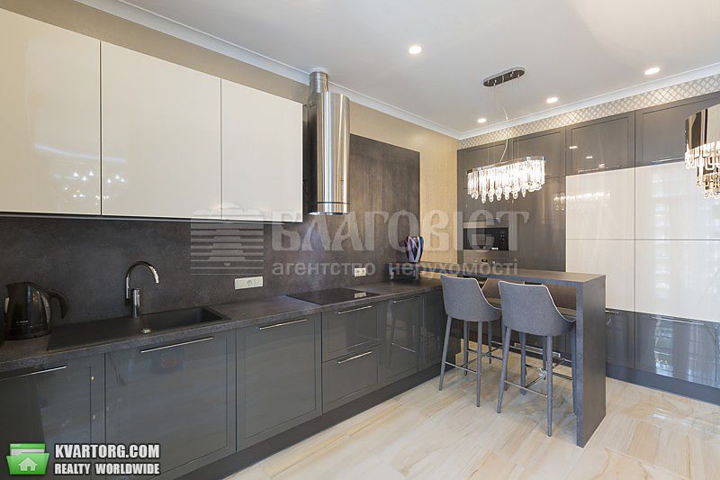 Sell 3-room apartment. Киев,  Барбюса — photo 1