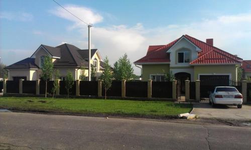 Sell house. Киевская обл., Сковороды Григория — photo 2