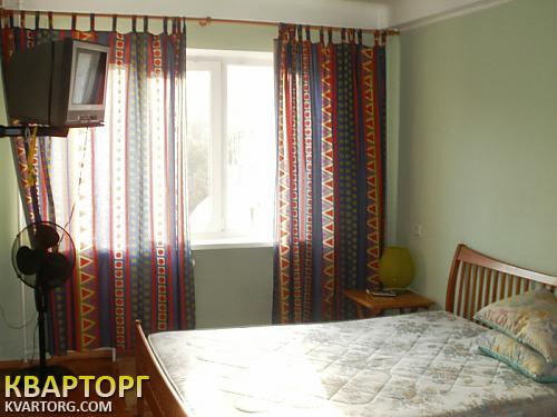 Rent out 3-room apartment. Киев, Лаврский пер. — photo 1