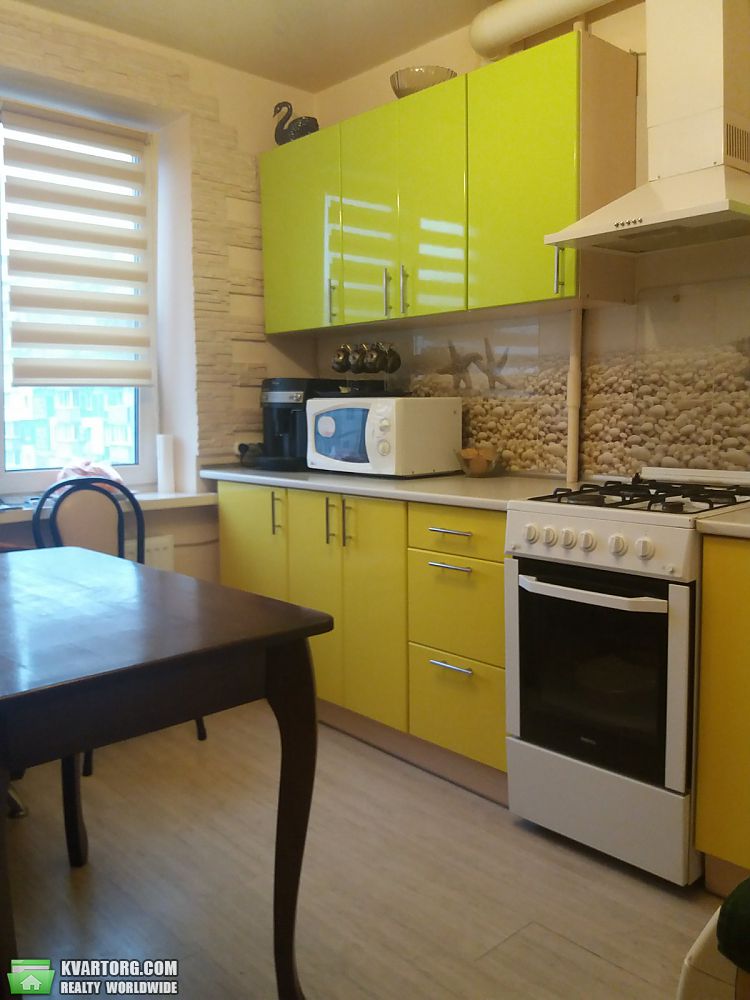 Sell 3-room apartment. Днепропетровск,  Мира пр — photo 1
