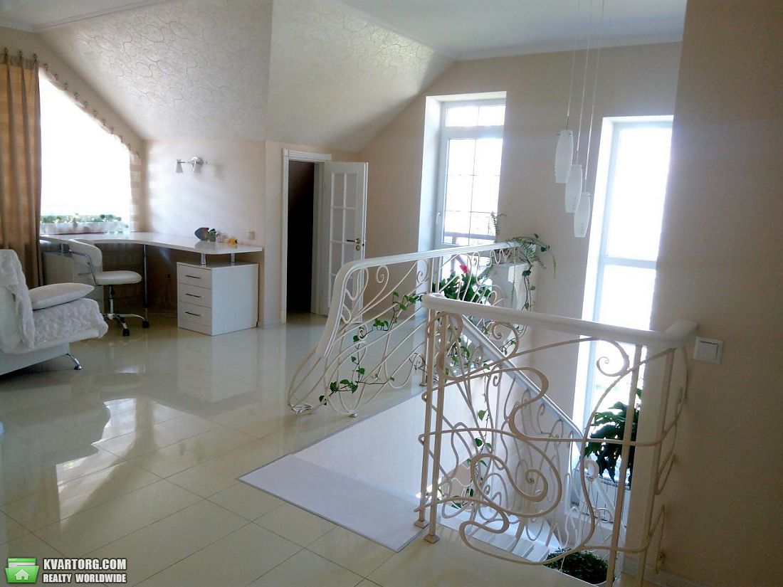 Rent out house. Буча,  Лесная — photo 8