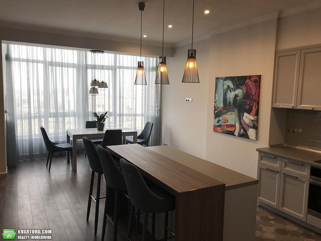 Rent out 2-room apartment. Киев,  Артема — photo 4