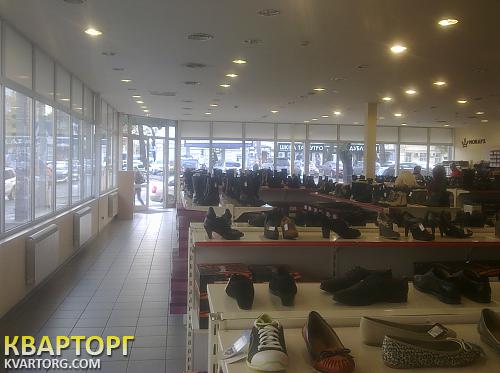 Rent out shop. Киев, ул. Межигорская,15 — photo 1