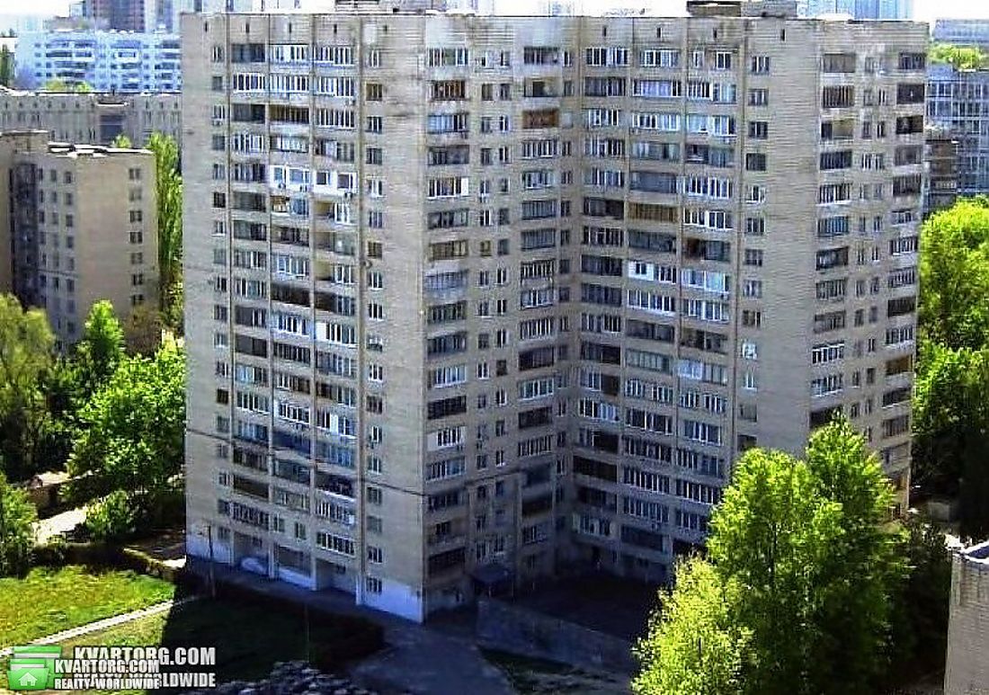 Rent out 3-room apartment. Киев,  Липковского — photo 1
