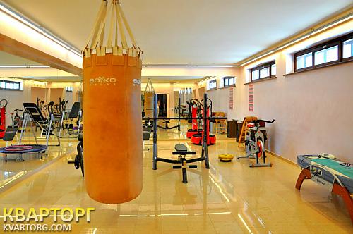 Sell house. Киев,  Подлесная — photo 1