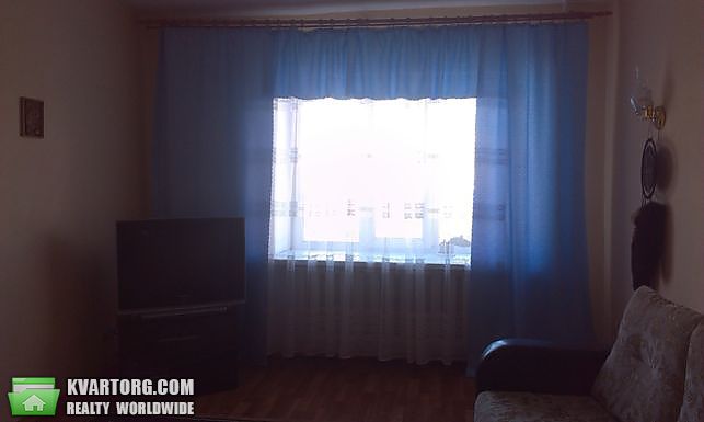 Rent out 2-room apartment. Киев,  Братиславская — photo 8