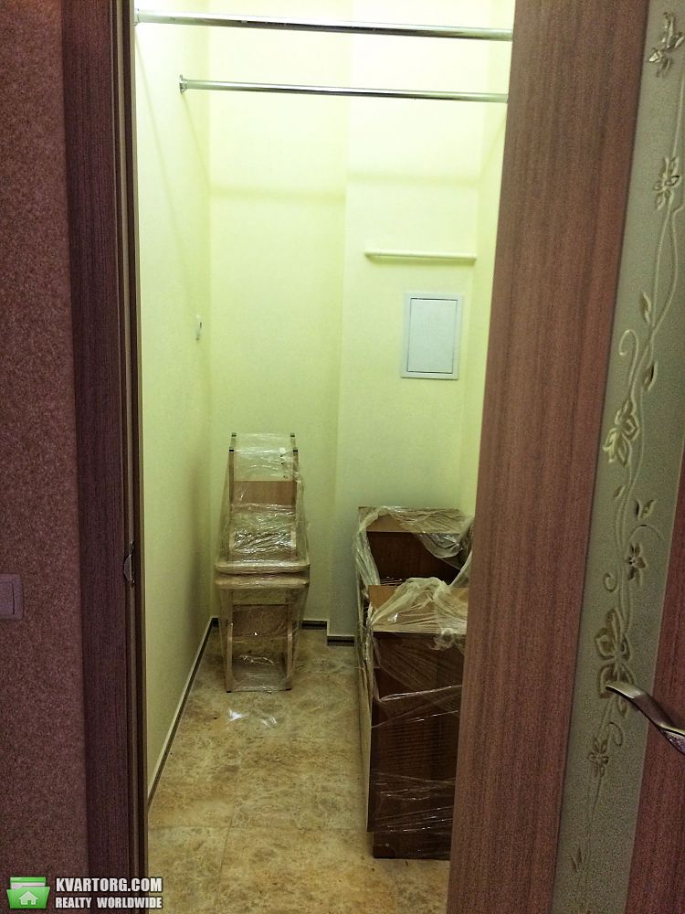Rent out 2-room apartment. Киев,  Теремковская — photo 6