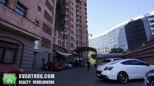 Sell 5-room apartment. Киев, Щорса — photo 1