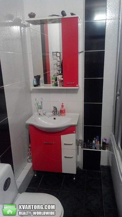Sell 2-room apartment. Киев,  Вышгородская — photo 10